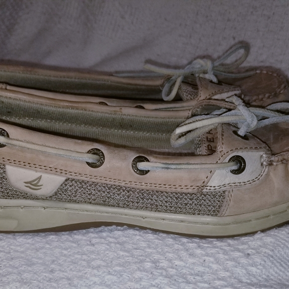 6.5 M Women's Sperrys - Picture 3 of 5